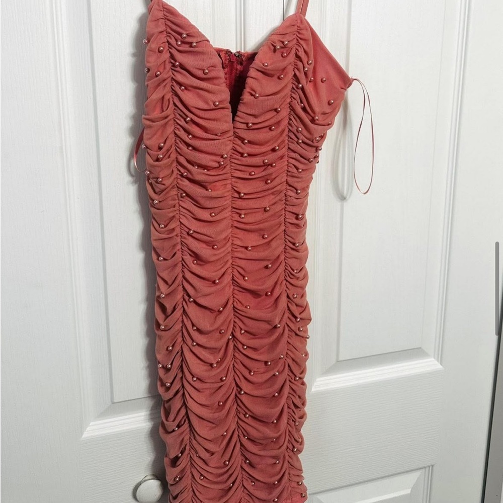 NWT Windsor Ruched Dress in Rose Pink w/ Pearls